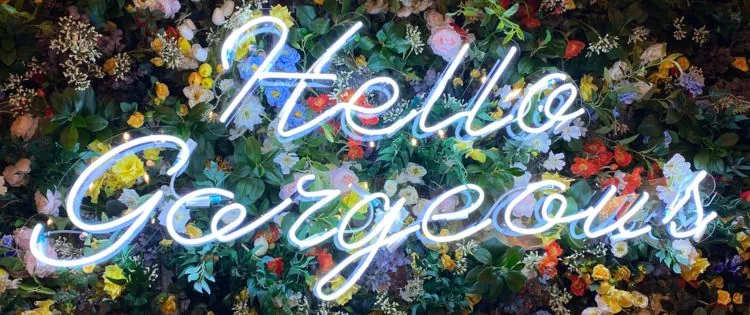 Néon LED sur un mur