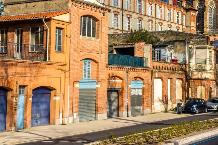 Maison toulousaine de plain-pied en briques
