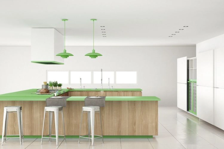 Cuisine avec des touches de couleur vert d'eau