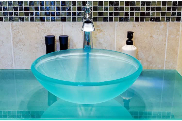 Lavabo en verre trempé